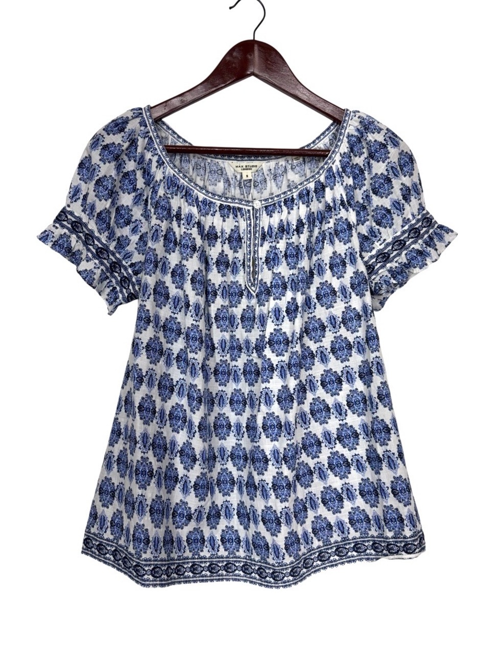 Max Studio London Blue & White Medallion Print Short Sleeve Peasant Blouse Nwt